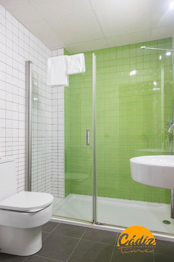Apartamento Caleta - Free Parking By Cadiz Time Екстериор снимка