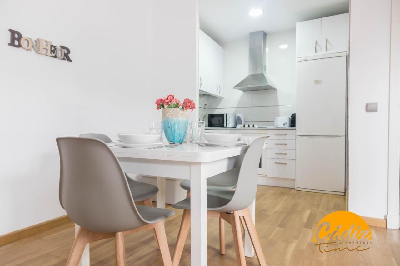 Apartamento Caleta - Free Parking By Cadiz Time Екстериор снимка